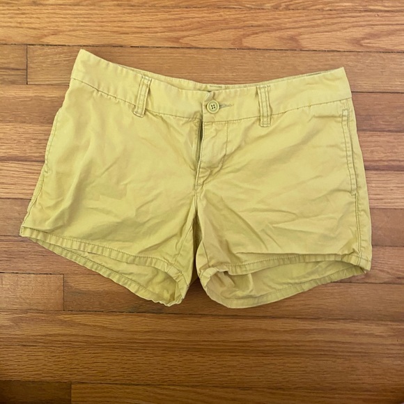 Gap Mustard Shorts - Picture 1 of 10